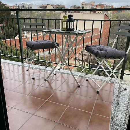 Acogedor Apartamento Vallparadis Con Parking Terrassa Luaran gambar