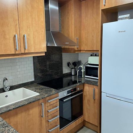 Acogedor Apartamento Vallparadis Con Parking Terrassa Luaran gambar