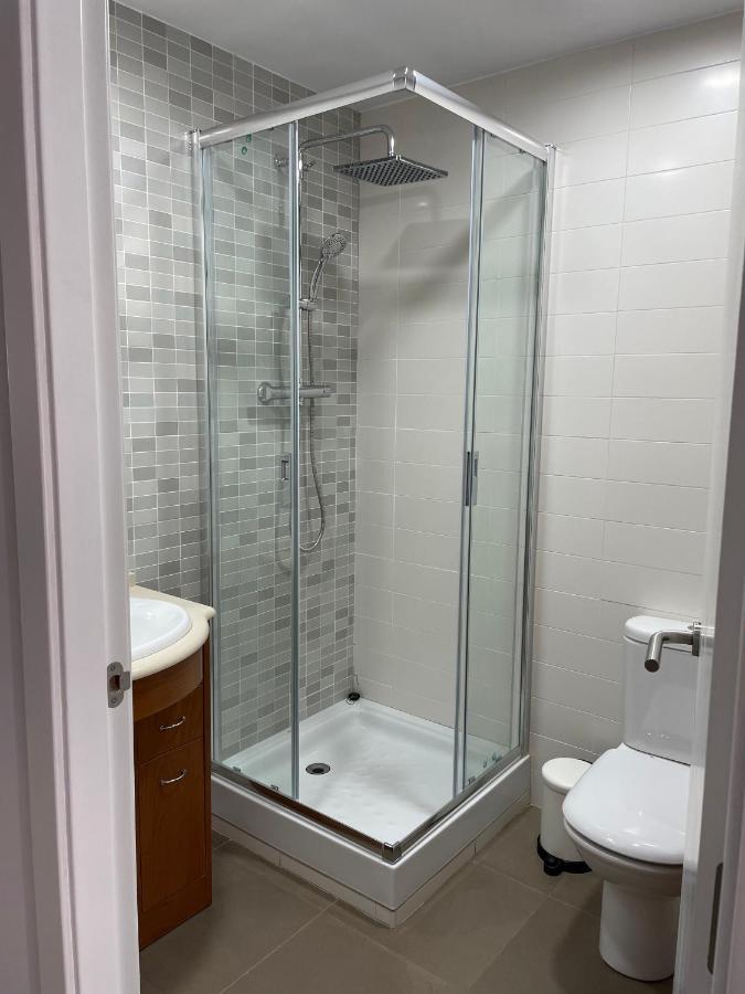 Acogedor Apartamento Vallparadis Con Parking Terrassa Luaran gambar